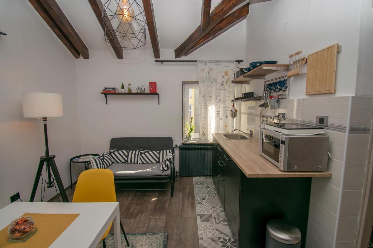 Studio Apartman Dalia Lägenhet Zagreb Exteriör bild