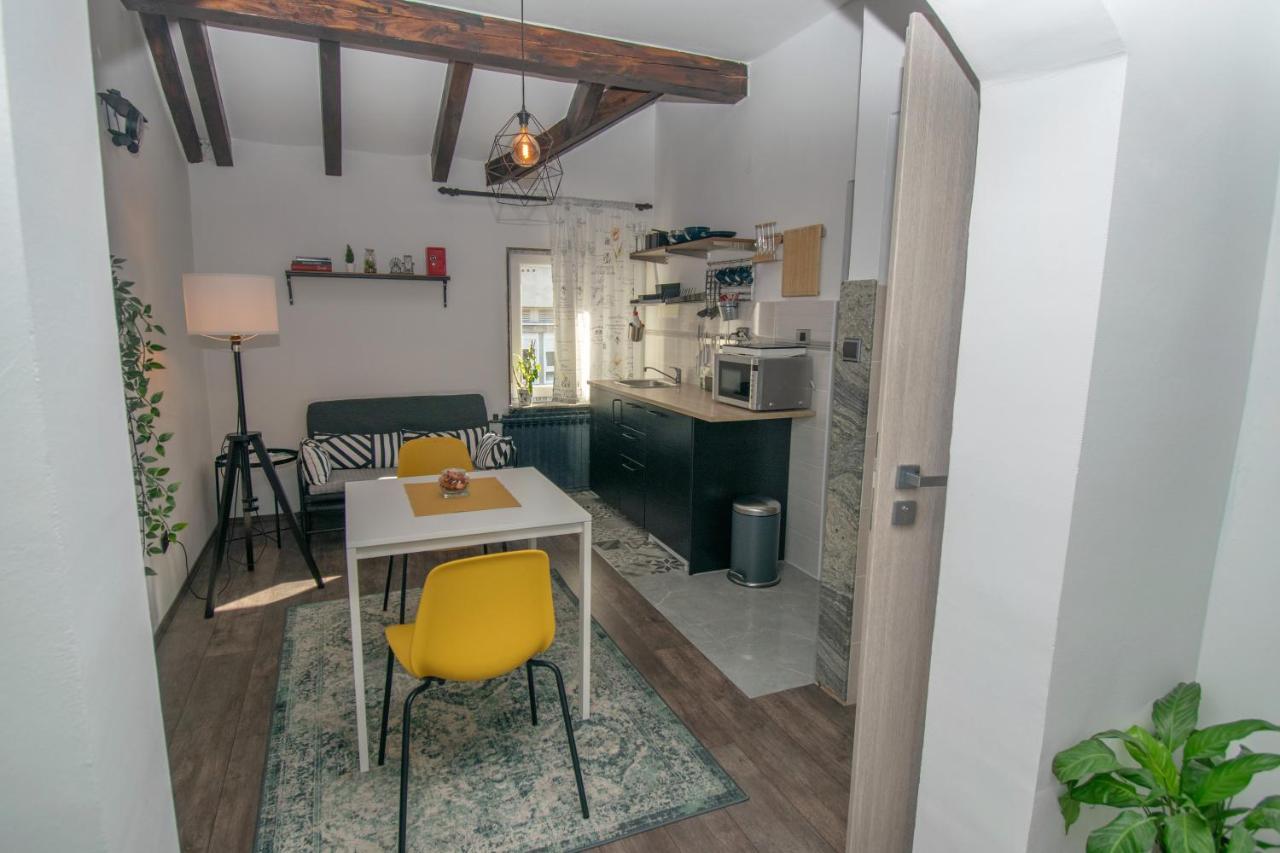 Studio Apartman Dalia Lägenhet Zagreb Exteriör bild
